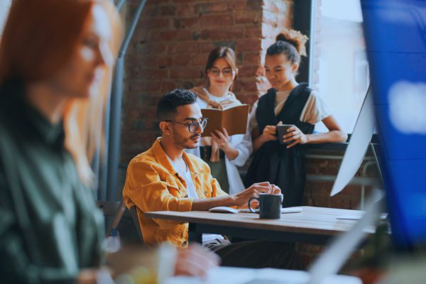 Proratisation journalière des aides à l’embauche d’apprentis et suspension des versements