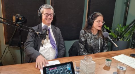 Regards croisés sur la formation continue : un podcast avec Sabrina Dougados, Avocate Associée Regards croisés sur la formation continue : un podcast avec Sabrina Dougados, Avocate Associée